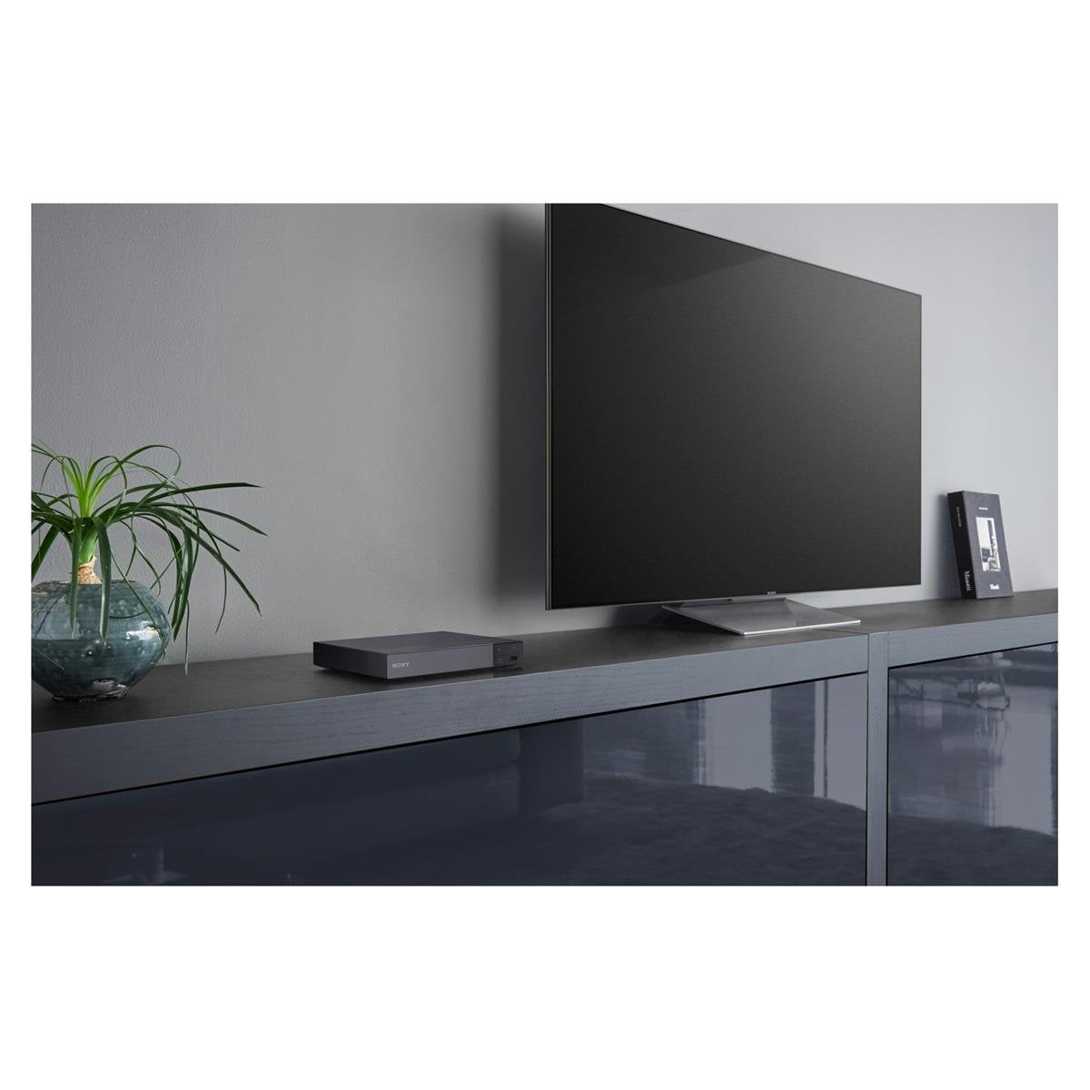 4K Upscaling 3D Blu-Ray DVD Player with Wi-Fi C961